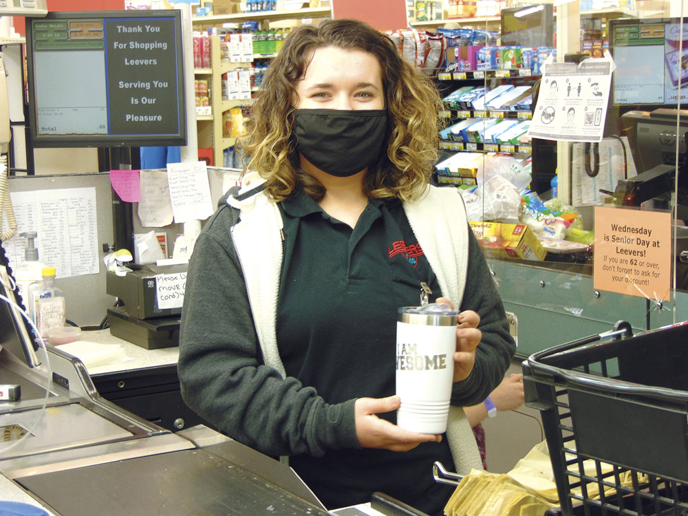 Chamber customer service award given at Leevers News, Sports, Jobs